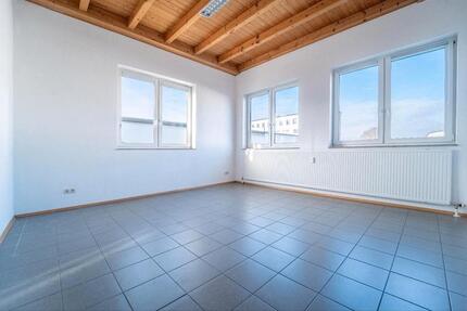 Gewerbeobjekt Regenstauf - 10&euro; | Angebot:24630866