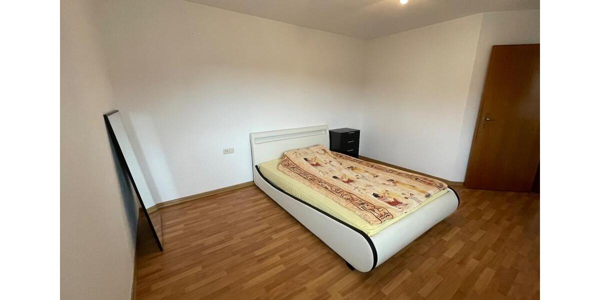 Etagenwohnung Künzelsau - 3 Zimmer, 83 m&sup2;, 770&euro; | Angebot:26444708