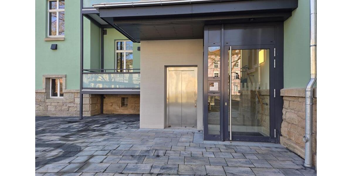 Erdgeschoßwohnung Meiningen - 2 Zimmer, 95 m&sup2;, 1.100&euro; | Angebot:23847691