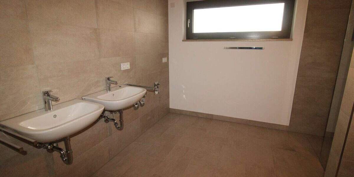 Etagenwohnung Spalt - 2 Zimmer, 79 m&sup2;, 915&euro; | Angebot:25677607