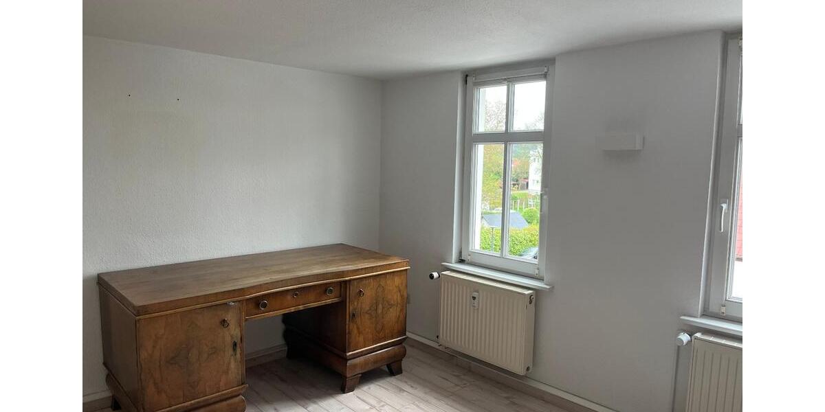 Dachgeschoßwohnung Bad Tabarz - 2 Zimmer, 36 m&sup2;, 324&euro; | Angebot:26496925