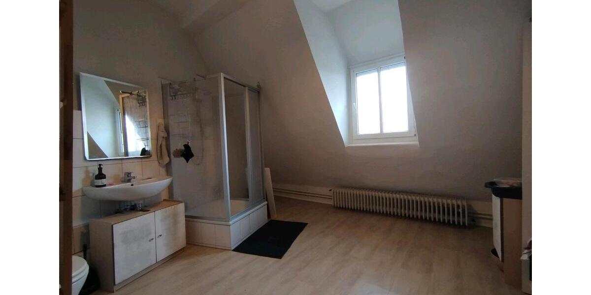 Dachgeschoßwohnung Koblenz - 3 Zimmer, 63 m&sup2;, 635&euro; | Angebot:24667477