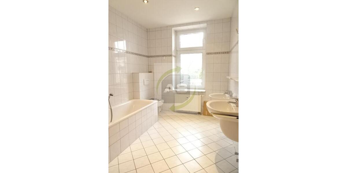 Erdgeschoßwohnung Zwickau Zwickau-Nord - 4 Zimmer, 96 m&sup2;, 669&euro; | Angebot:25854233