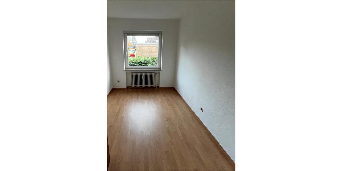 Hochparterre Wiefelstede - 3 Zimmer, 74 m&sup2;, 860&euro; | Angebot:26478980