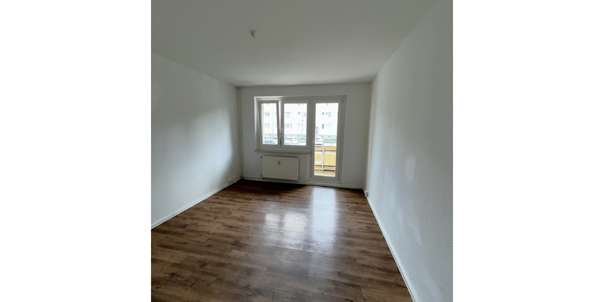 Etagenwohnung Querfurt - 3 Zimmer, 60 m&sup2;, 395&euro; | Angebot:23603871
