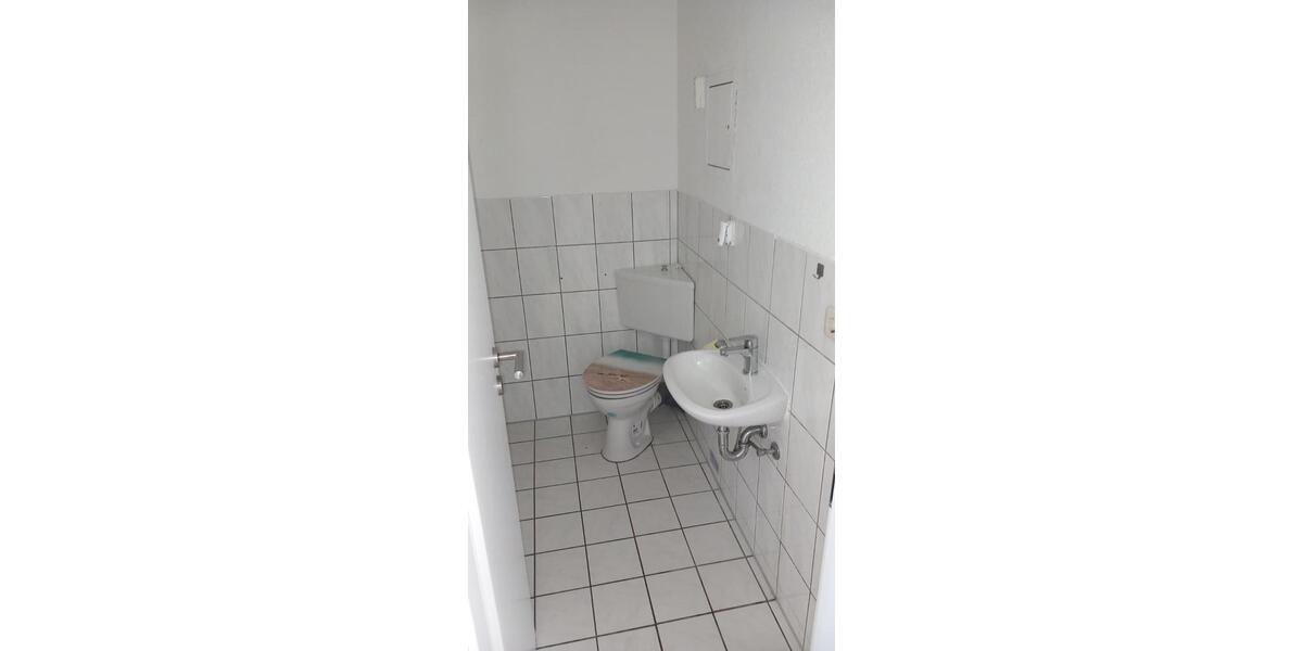 Etagenwohnung Ballenstedt - 4 Zimmer, 95 m&sup2;, 650&euro; | Angebot:24587335
