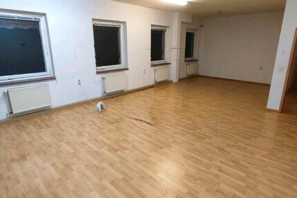 Gewerbeimmobilie in Kreischa 96 Quadratmeter zimmer
