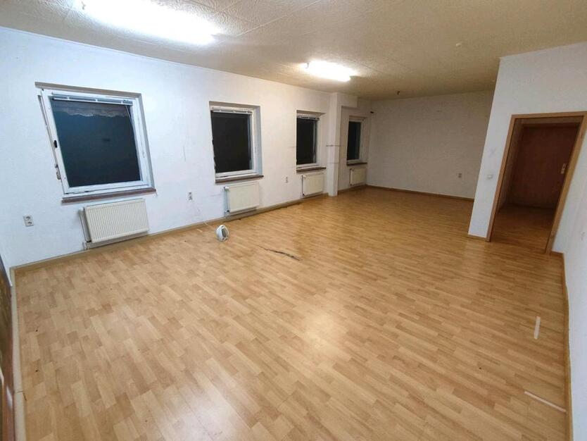 Gewerbeimmobilie in Kreischa 96 Quadratmeter zimmer