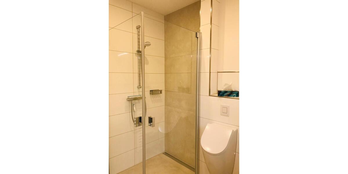Etagenwohnung Großheide - 3 Zimmer, 120 m&sup2;, 1.600&euro; | Angebot:26357080