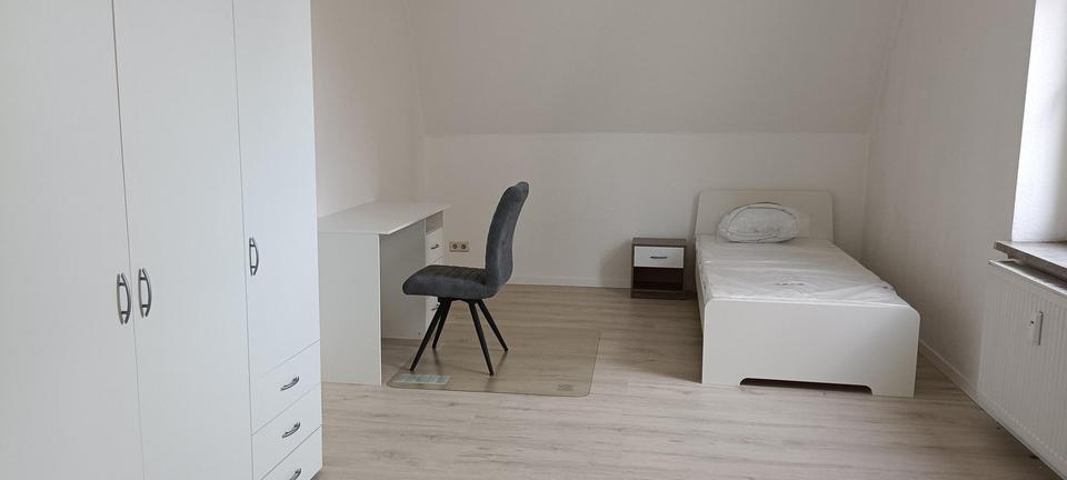 Wohnen auf Zeit Recklinghausen - 1 Zimmer, 68 m&sup2;, 370&euro; | Angebot:25181462