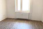 Modernisierte 3-Zimmer-Wohnung mit Tageslichtbad und Balkon
