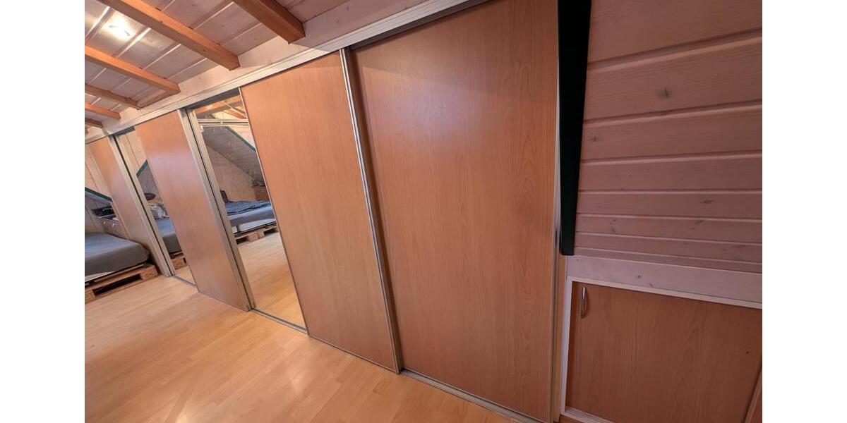 Etagenwohnung Obersulm - 4 Zimmer, 111 m&sup2;, 1.100&euro; | Angebot:24627419