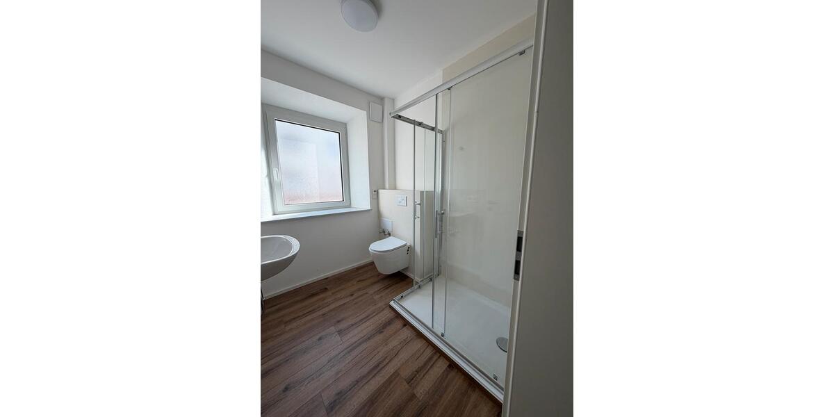 Etagenwohnung Amberg - 13 Zimmer, 225 m&sup2;, 3.195&euro; | Angebot:26620660