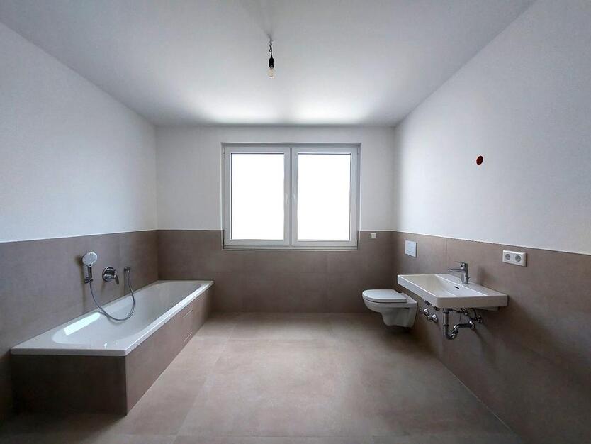 NEUBAU! Exklusive 2-Zimmerwohnung mit überdachter Loggia