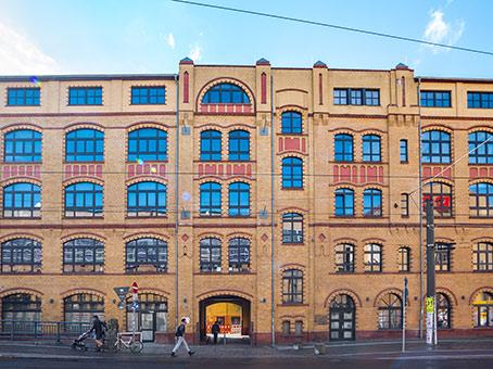 Flexible Büros und stylisches CoWorking in ehemaligem Fabrikgebäude - All-in-Miete