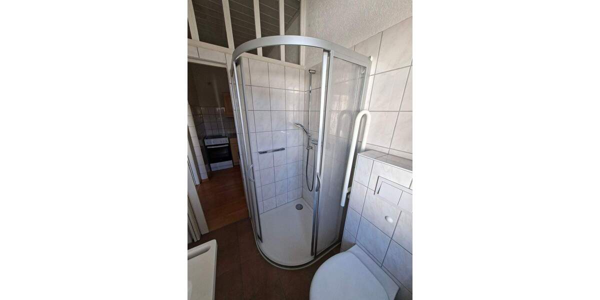 Etagenwohnung Bernburg Bergstadt - 1 Zimmer, 40 m&sup2;, 311&euro; | Angebot:25726604