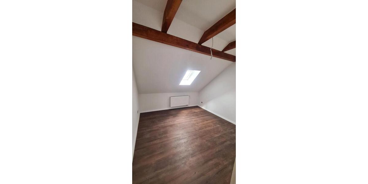 Dachgeschoßwohnung Leer (Ostfriesland) - 3 Zimmer, 62 m&sup2;, 740&euro; | Angebot:26579191