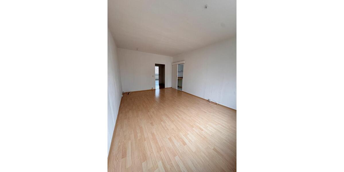 Etagenwohnung Weimar - 3 Zimmer, 67 m&sup2;, 750&euro; | Angebot:25131224