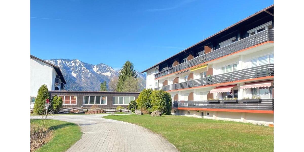 Möbliertes, ruhiges Apartment mit Balkon und traumhaftem Panorama 1 zimmer