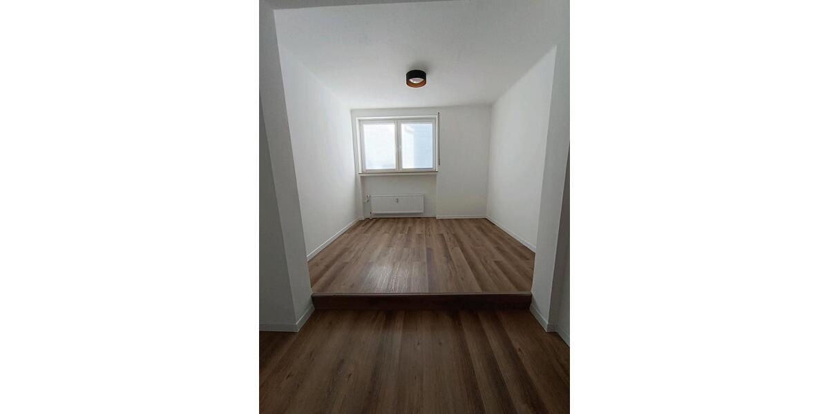 Erdgeschoßwohnung Dietzhölztal - 3 Zimmer, 87 m&sup2;, 800&euro; | Angebot:25764384