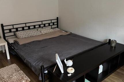 WG-Zimmer in zentraler 3-Zimmer Wohnung zu untervermieten 3 zimmer