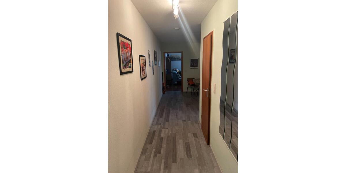 Etagenwohnung Pohlheim - 2 Zimmer, 77 m&sup2;, 530&euro; | Angebot:26283681