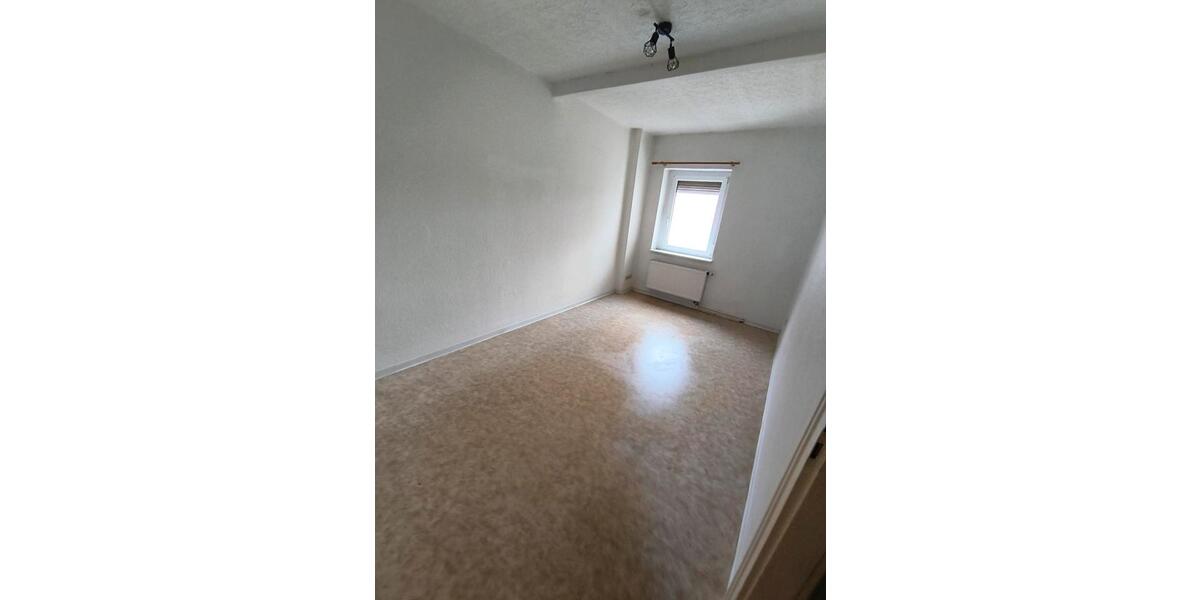 Etagenwohnung Neustadt in Sachsen - 3 Zimmer, 71 m&sup2;, 720&euro; | Angebot:25945275