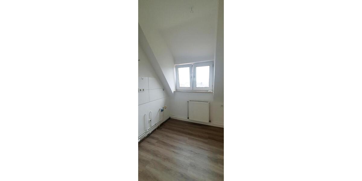 Dachgeschoßwohnung Rotenburg an der Fulda - 2 Zimmer, 53 m&sup2;, 400&euro; | Angebot:23844506