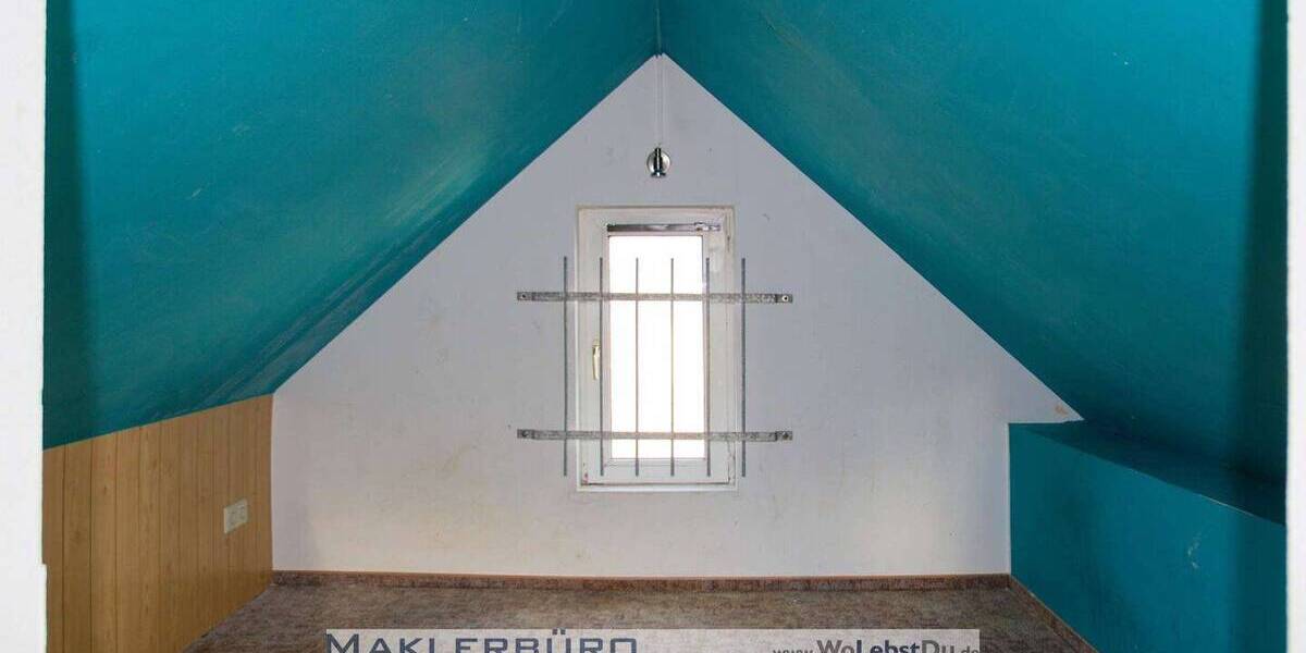 Etagenwohnung Greiz - 4 Zimmer, 80 m&sup2;, 350&euro; | Angebot:25666530