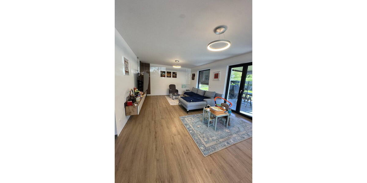 Einfamilienhaus Sankt Katharinen (Landkreis Neuwied) - 7 Zimmer, 180 m&sup2;, 2.950&euro; | Angebot:26806002