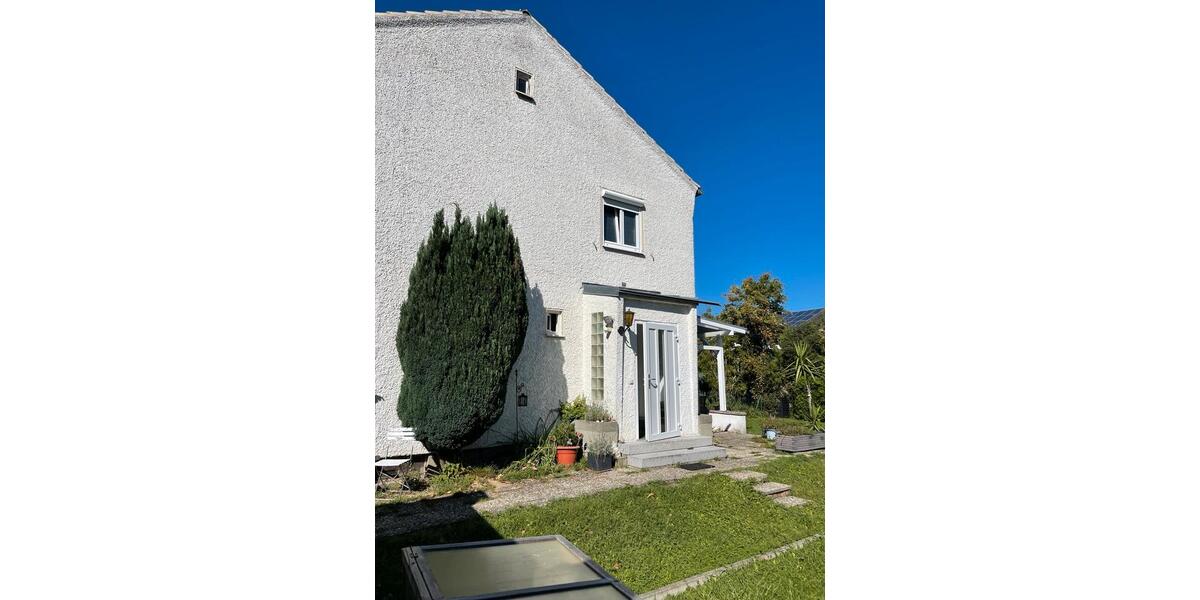 Etagenwohnung Plattling - 5 Zimmer, 100 m&sup2;, 1.600&euro; | Angebot:24981680