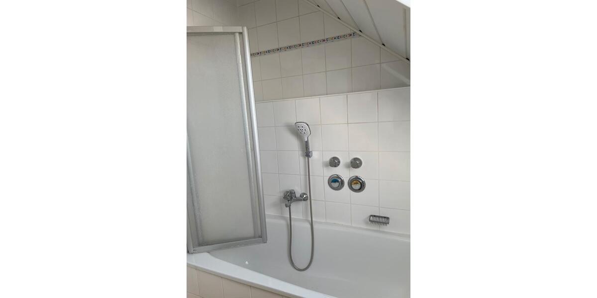 Dachgeschoßwohnung Taufkirchen (Vils) - 2 Zimmer, 60 m&sup2;, 900&euro; | Angebot:25807328