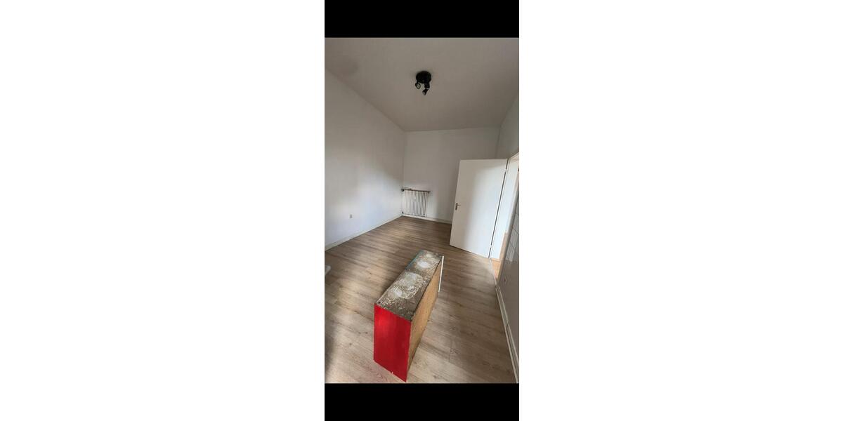 Etagenwohnung Bonn Gielgen - 3 Zimmer, 50 m&sup2;, 880&euro; | Angebot:26614593