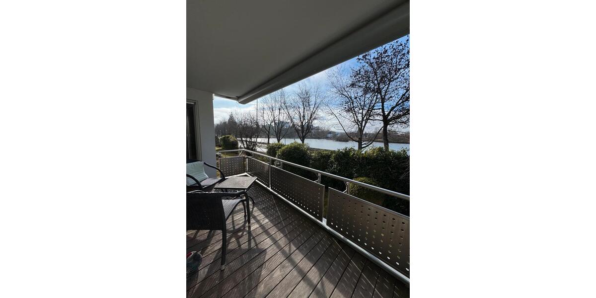 Hochparterre Böblingen - 4 Zimmer, 86 m&sup2;, 1.900&euro; | Angebot:24753274