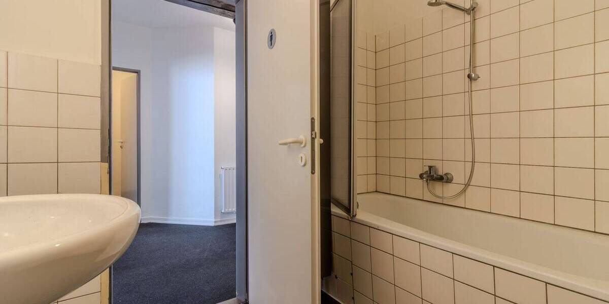 Gewerbeobjekt Hamburg Hamburg-Altstadt - 3 Zimmer, 125 m&sup2;, 1.998&euro; | Angebot:26176239