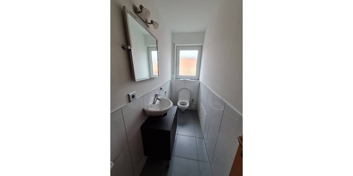 Schöne 4-Zimmerwohnung mit Balkon in traumhafter Lage in HN-Sontheim zu vermieten 4 zimmer