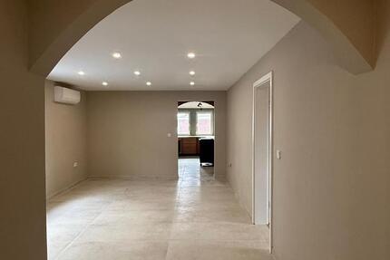 Wohnung Sonnenbühl - 6.5 Zimmer, 140 m&sup2;, 1.450&euro; | Angebot:24453097