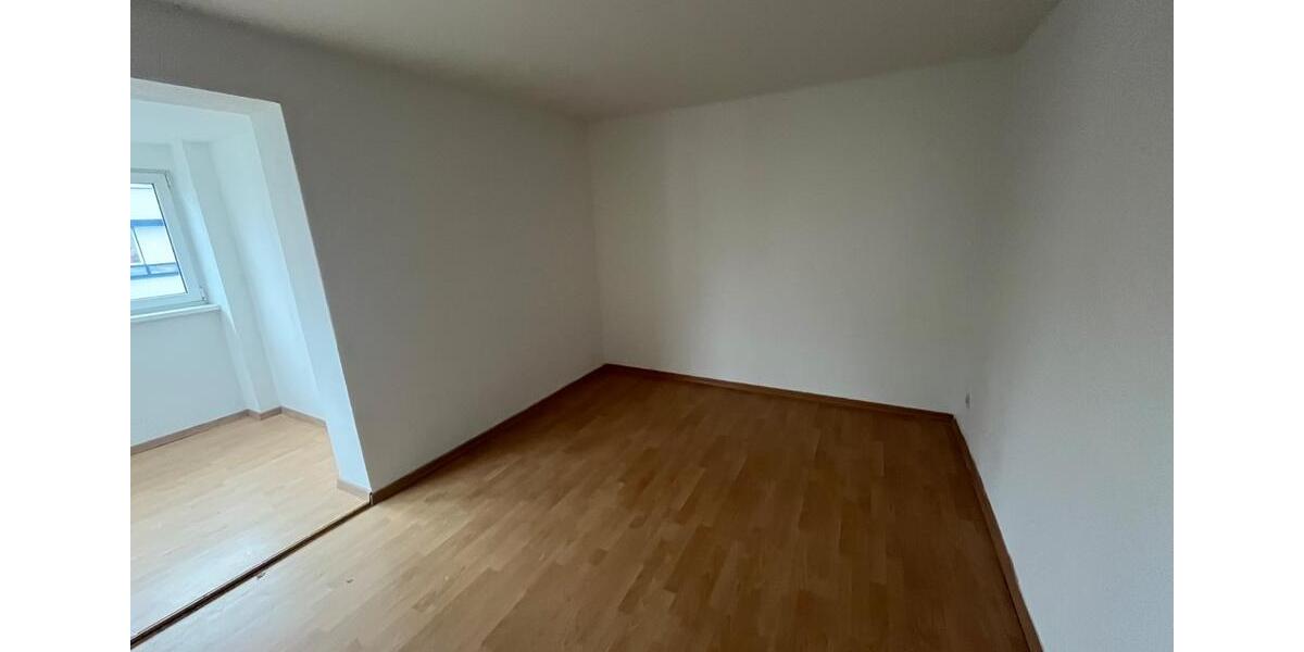 Etagenwohnung Taucha - 3 Zimmer, 66 m&sup2;, 560&euro; | Angebot:24976474
