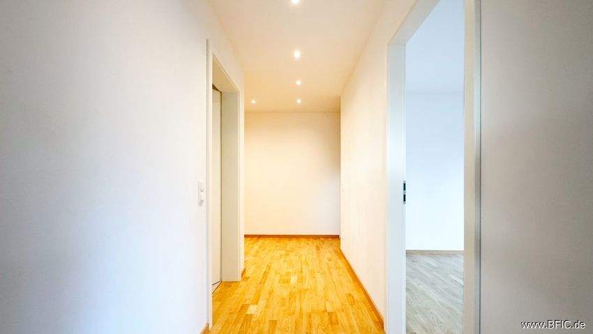 Etagenwohnung Fürstenfeldbruck - 3 Zimmer, 95 m&sup2;, 1.910&euro; | Angebot:25247614