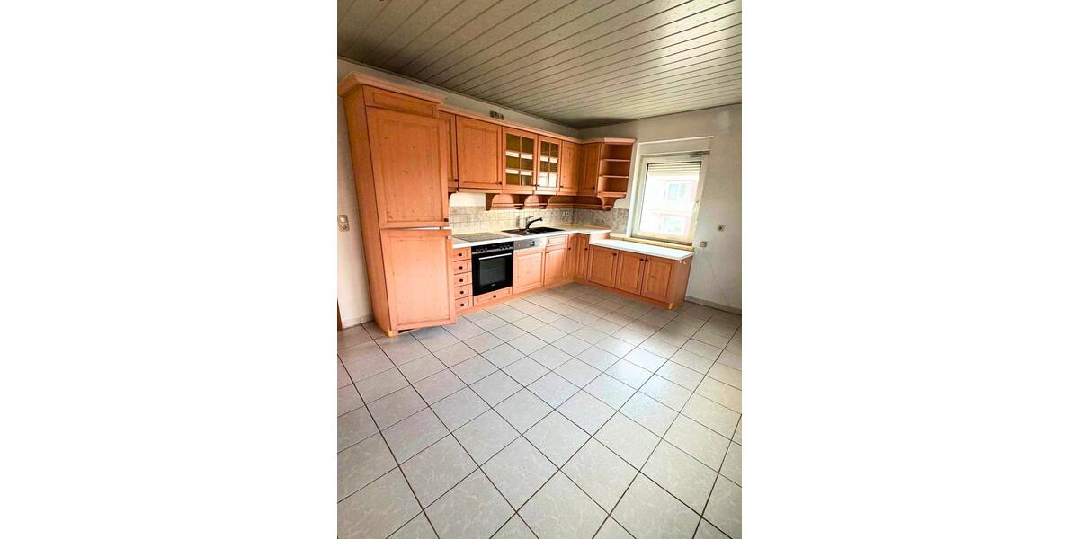 Etagenwohnung Pfreimd - 2 Zimmer, 56 m&sup2;, 535&euro; | Angebot:26000222