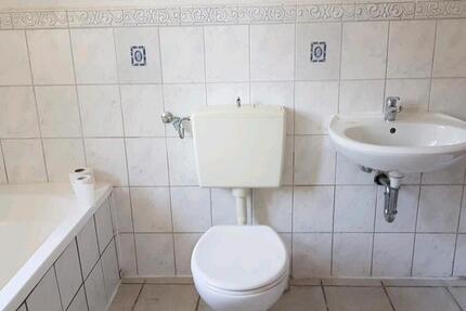 Wohnung Freiberg - 2 Zimmer, 65 m&sup2;, 320&euro; | Angebot:26552195