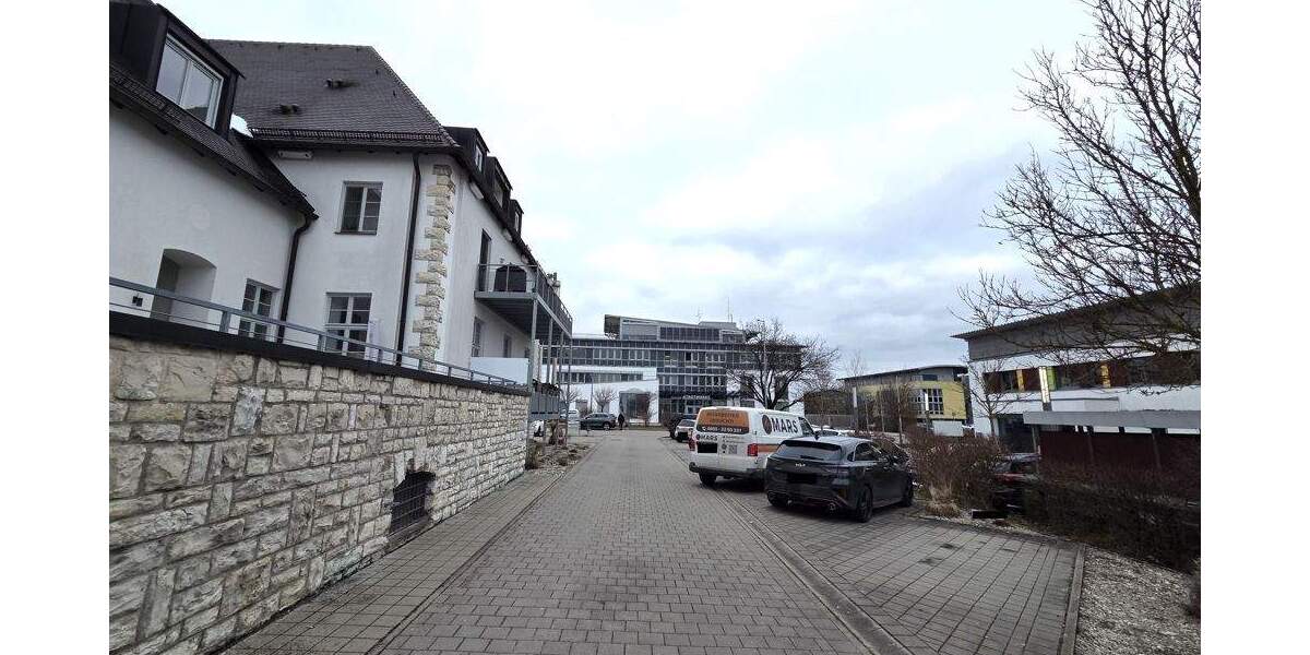 Etagenwohnung Schwabach - 2 Zimmer, 74 m&sup2;, 690&euro; | Angebot:25704233