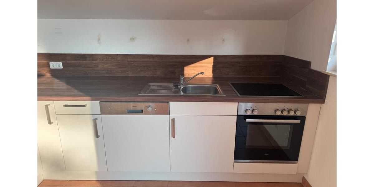 Dachgeschoßwohnung Waren (Müritz) - 3 Zimmer, 69 m&sup2;, 875&euro; | Angebot:25914730