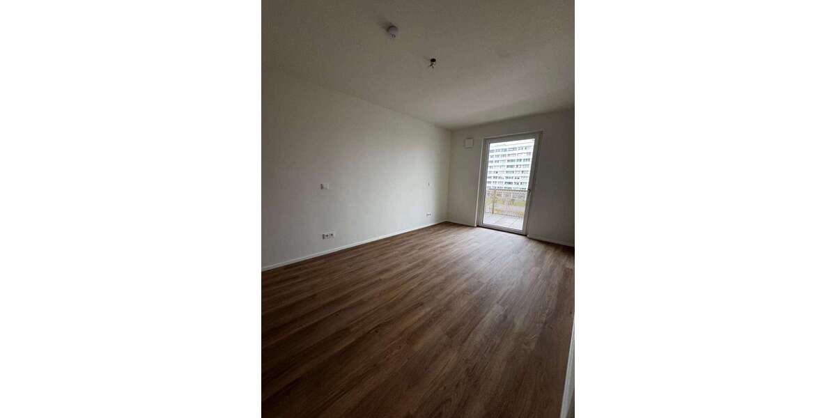 Wohnung zum Mieten in Oberschleißheim 957 € 65.95 m² 2 zimmer