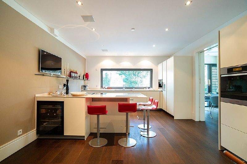 Etagenwohnung München Neuhausen-Nymphenburg - 7 Zimmer, 302 m&sup2;, 7.800&euro; | Angebot:25815056