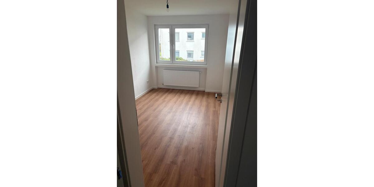 Etagenwohnung Ganderkesee - 4 Zimmer, 85 m&sup2;, 1.100&euro; | Angebot:26112537