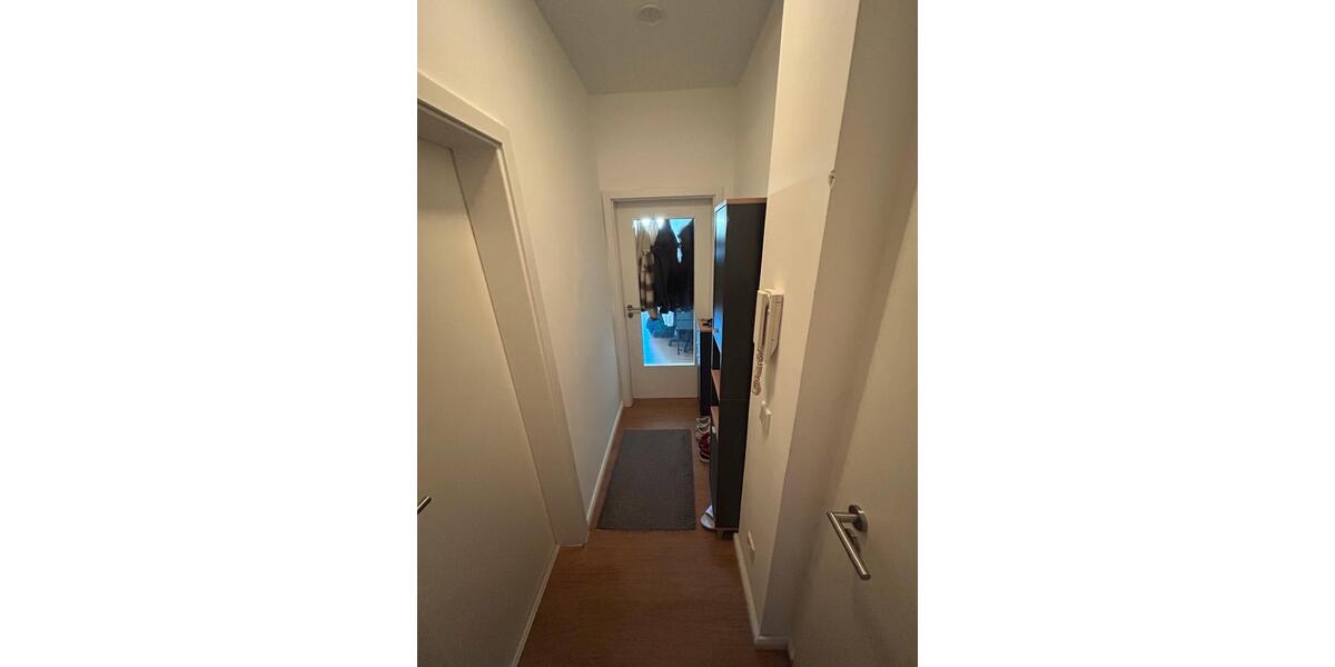 Etagenwohnung Düsseldorf Stadtbezirk 6 - 1 Zimmer, 35 m&sup2;, 550&euro; | Angebot:26446387