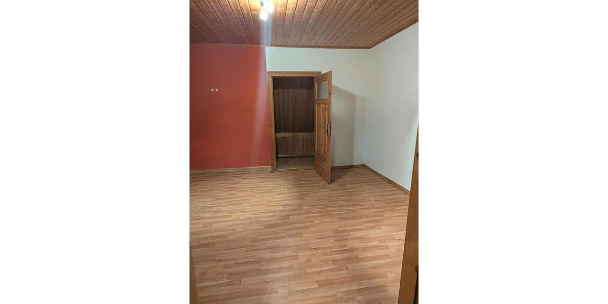 Dachgeschoßwohnung Wittenberg Lutherstadt - 3 Zimmer, 90 m&sup2;, 740&euro; | Angebot:25979851