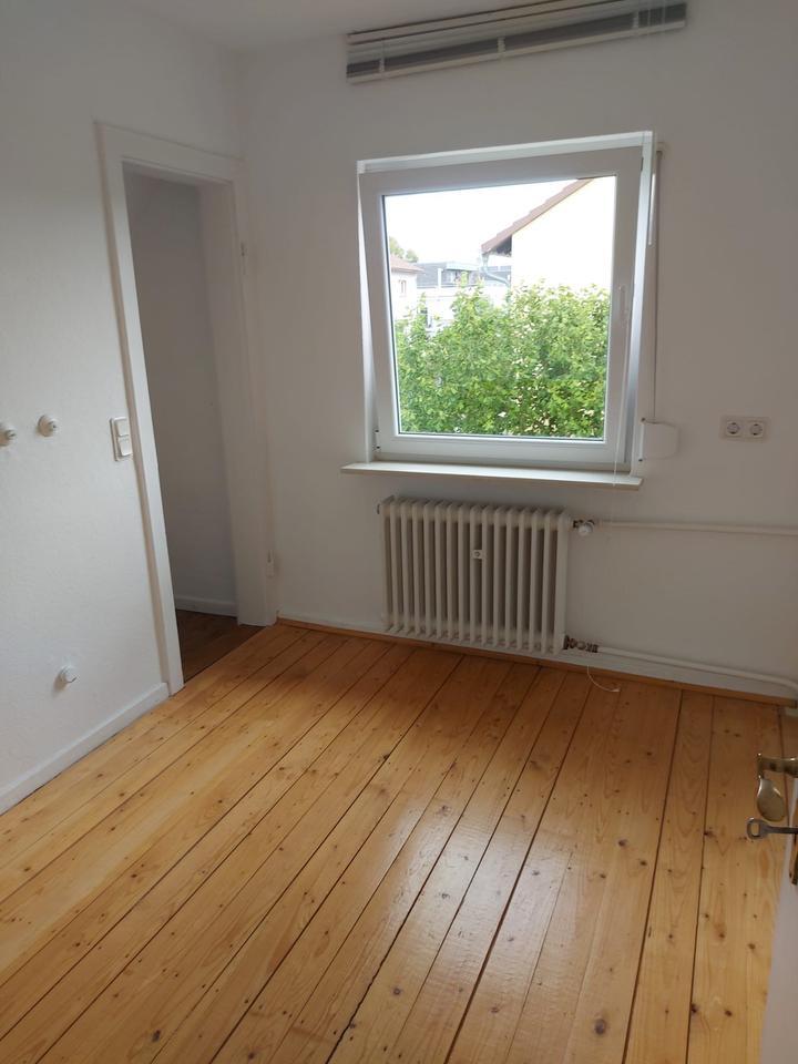 1-Fam.-Haus mit großem Garten...