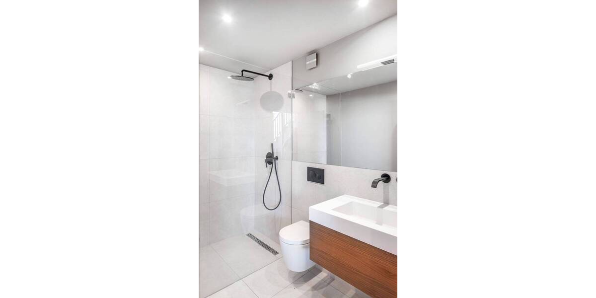 Etagenwohnung Berlin Schöneberg - 4 Zimmer, 170 m&sup2;, 4.990&euro; | Angebot:26754018